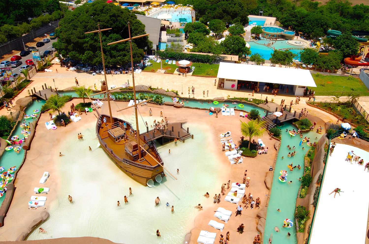Piazza Diroma Com Acesso Ao Acqua Park Daire Caldas Novas Dış mekan fotoğraf